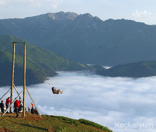 Uzungöl ve Rize Yaylaları Turu | Karagöl Dahil