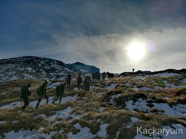 Kavrun Göllerine Yürüyüş | Kaçkarların Saklı Güzellikleri
